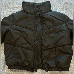 black puffer jacket cropped